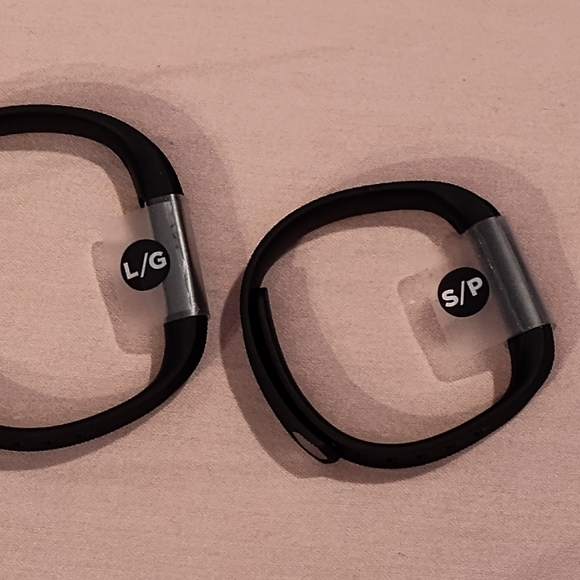 Fitbit - Picture 9 of 14